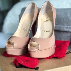 Christian Louboutin Lady peep 35